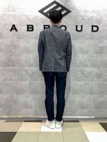 JOSEPH ABBOUD 足立 コーディネート画像