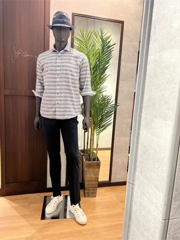 JOSEPH ABBOUD 上條 コーディネート画像