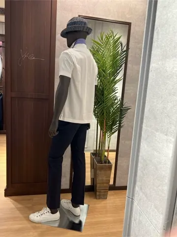 JOSEPH ABBOUD 上條 コーディネート画像