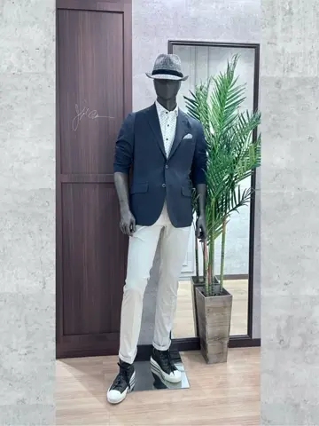 JOSEPH ABBOUD 二澤 コーディネート画像