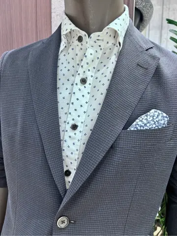 JOSEPH ABBOUD 二澤 コーディネート画像