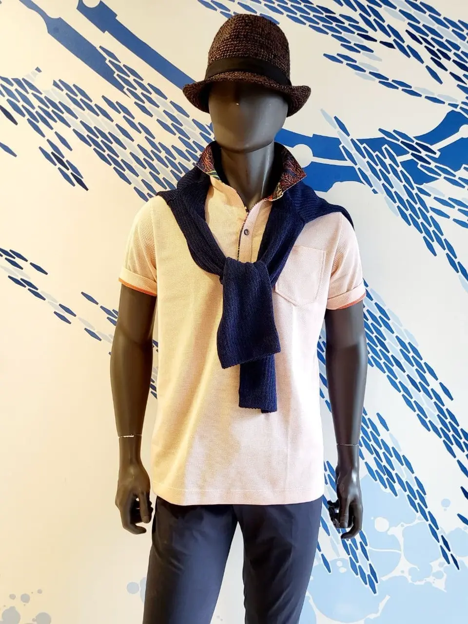 JOSEPH ABBOUD 亀井 コーディネート画像