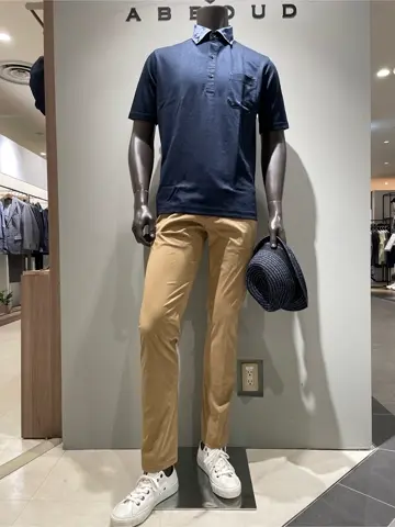 JOSEPH ABBOUD 伊津野 コーディネート画像