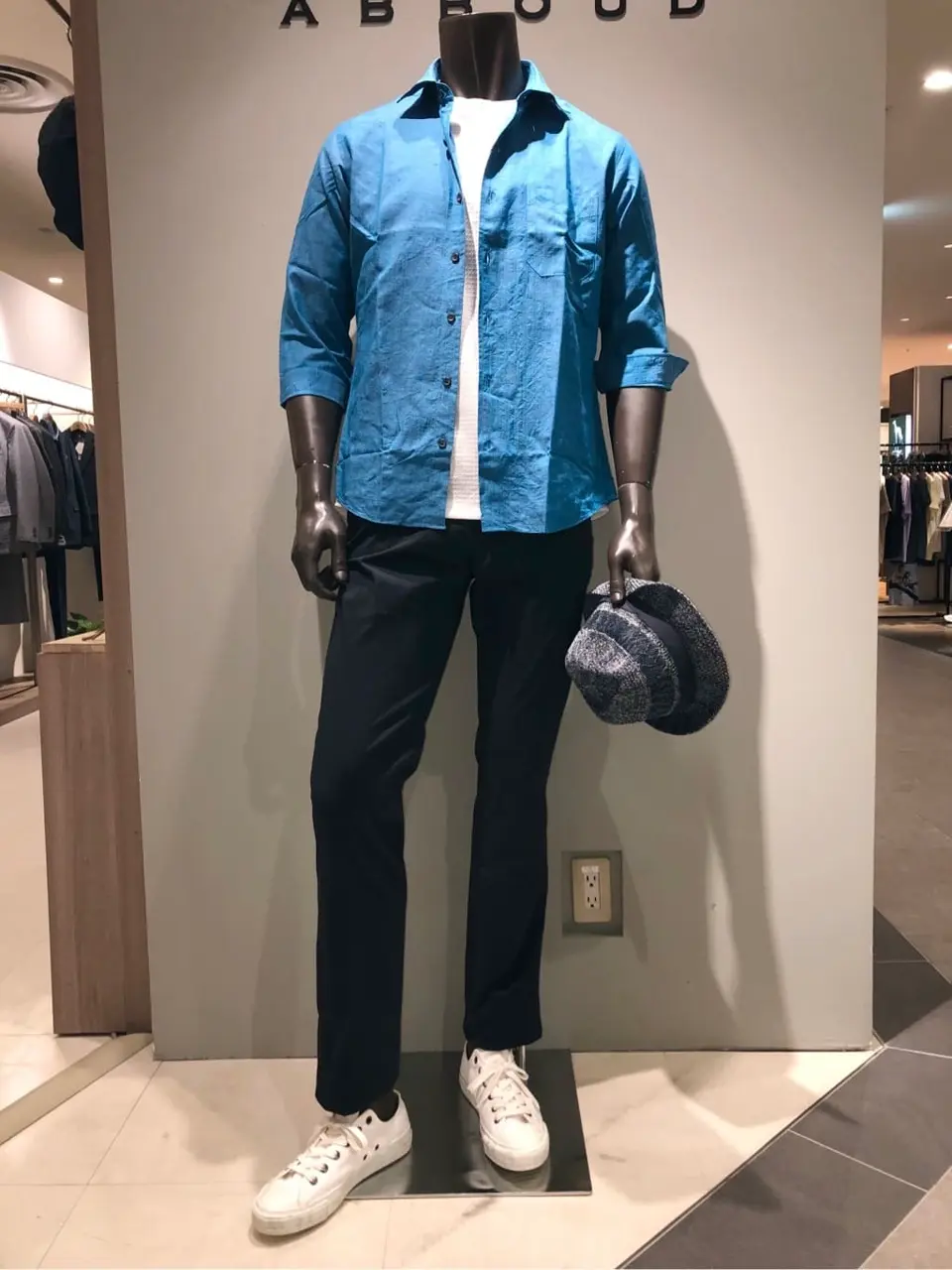 JOSEPH ABBOUD 川田 コーディネート画像