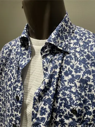 JOSEPH ABBOUD 伊津野 コーディネート画像