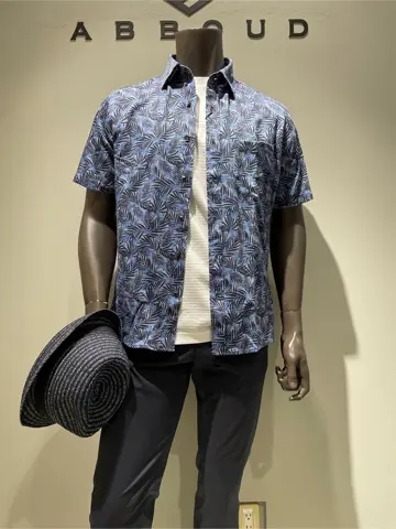 JOSEPH ABBOUD 伊津野 コーディネート画像