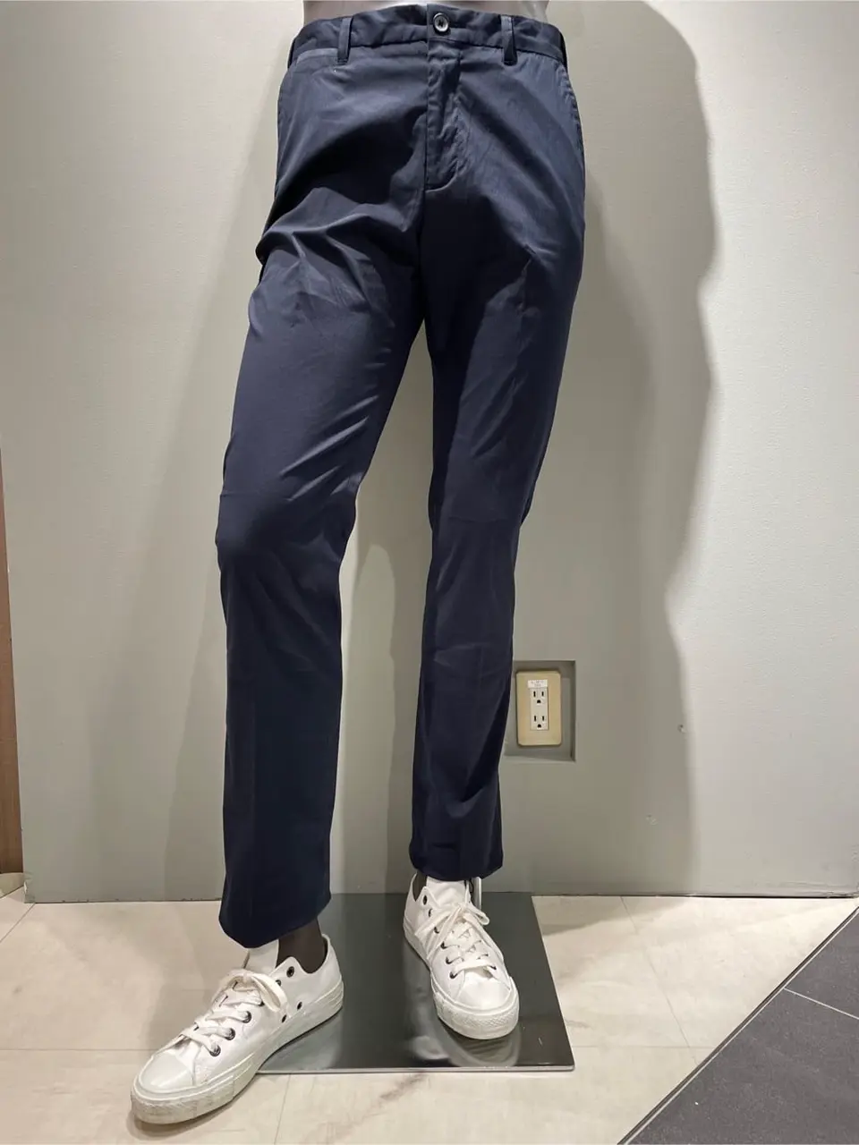 JOSEPH ABBOUD 伊津野 コーディネート画像