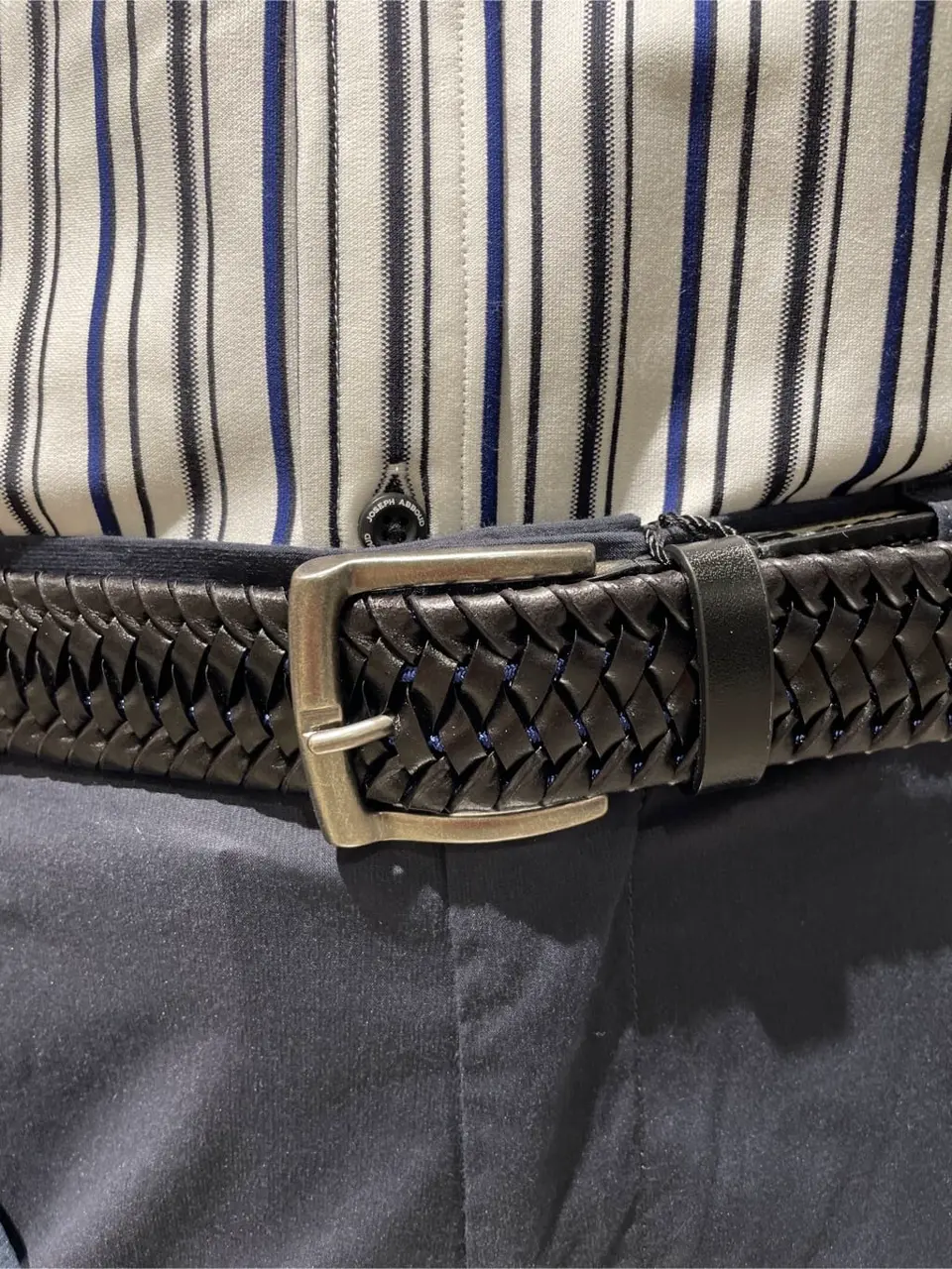 JOSEPH ABBOUD 伊津野 コーディネート画像