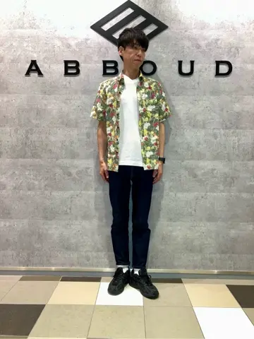 JOSEPH ABBOUD 足立 コーディネート画像