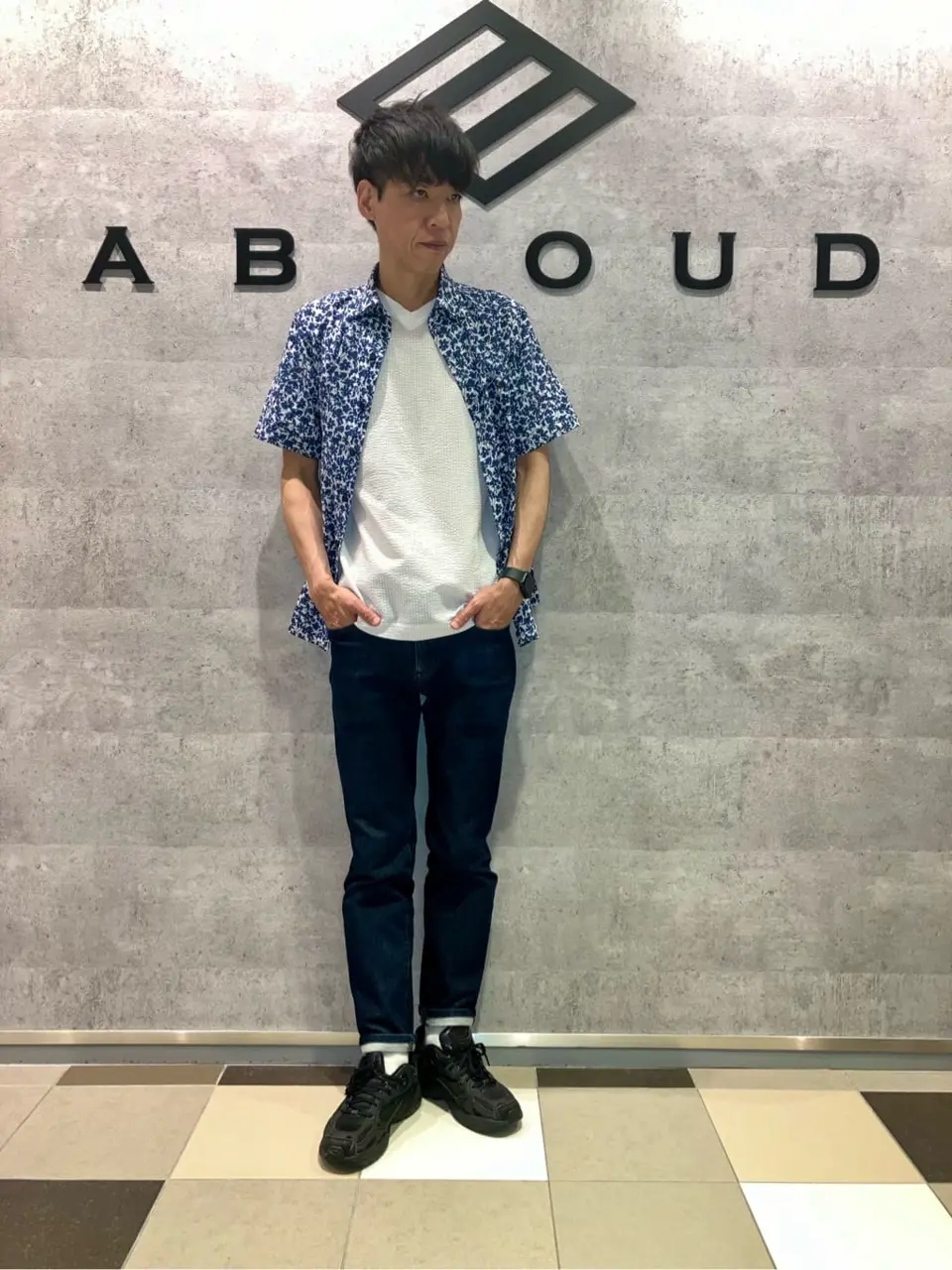 JOSEPH ABBOUD 足立 コーディネート画像