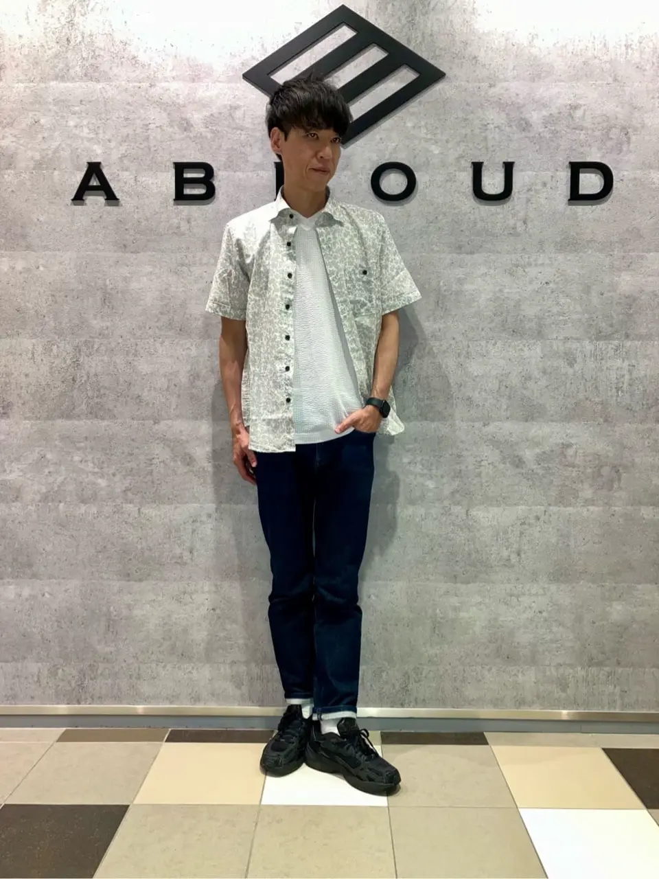 JOSEPH ABBOUD 足立 コーディネート画像