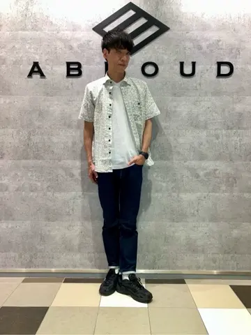 JOSEPH ABBOUD 足立 コーディネート画像