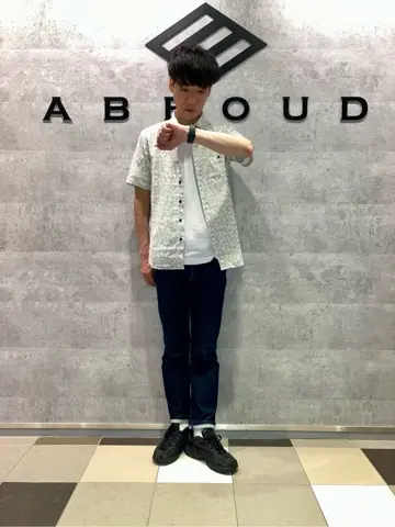 JOSEPH ABBOUD 足立 コーディネート画像