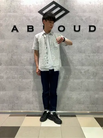 JOSEPH ABBOUD 足立 コーディネート画像