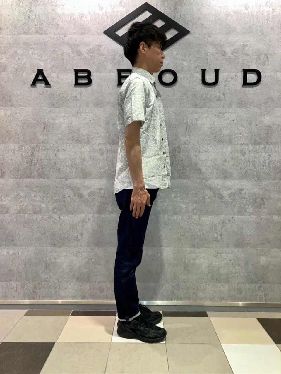 JOSEPH ABBOUD 足立 コーディネート画像