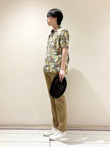 JOSEPH ABBOUD 近藤 コーディネート画像