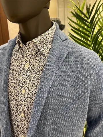 JOSEPH ABBOUD 上條 コーディネート画像