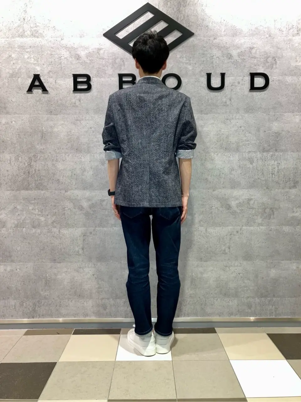 JOSEPH ABBOUD 足立 コーディネート画像