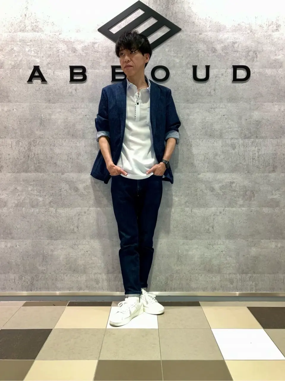 JOSEPH ABBOUD 足立 コーディネート画像