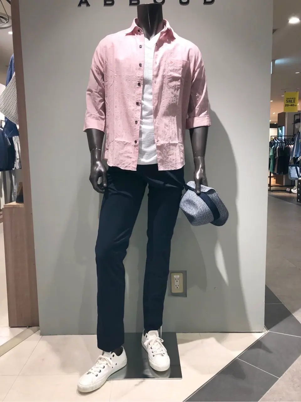 JOSEPH ABBOUD 川田 コーディネート画像