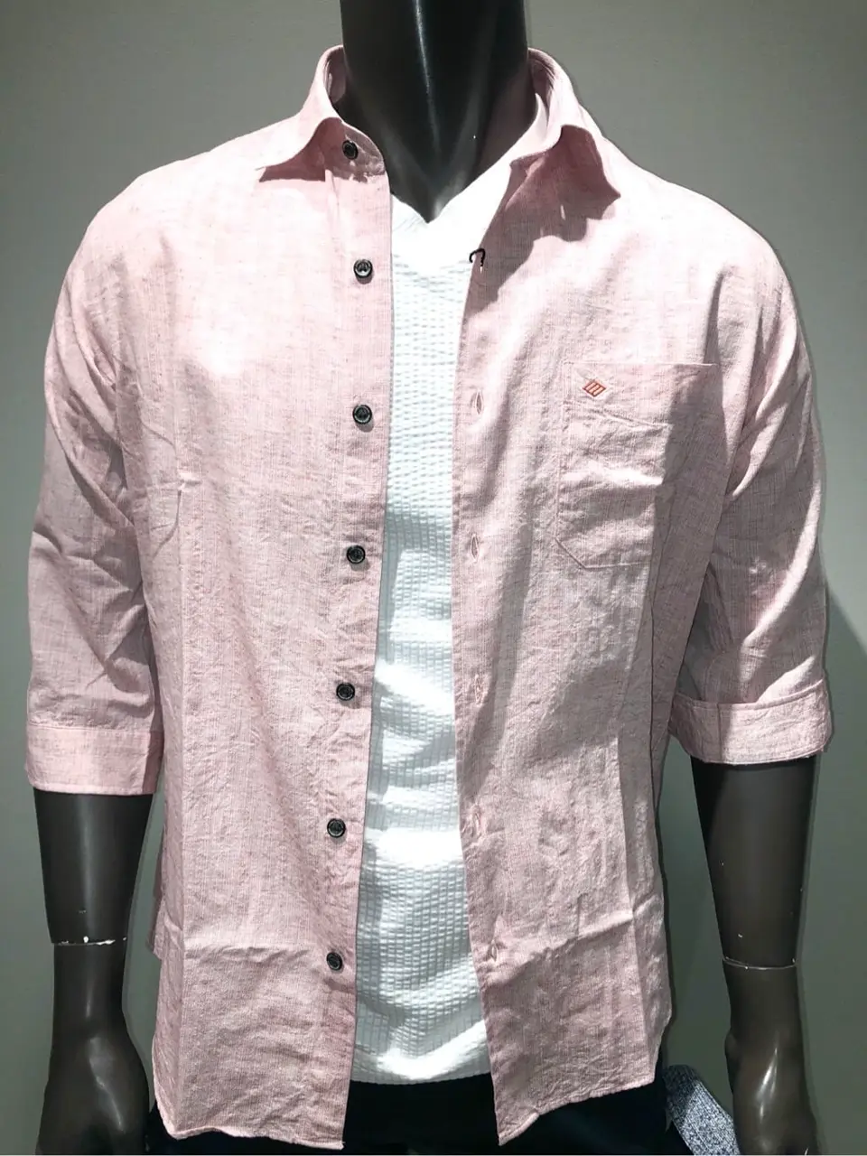 JOSEPH ABBOUD 川田 コーディネート画像