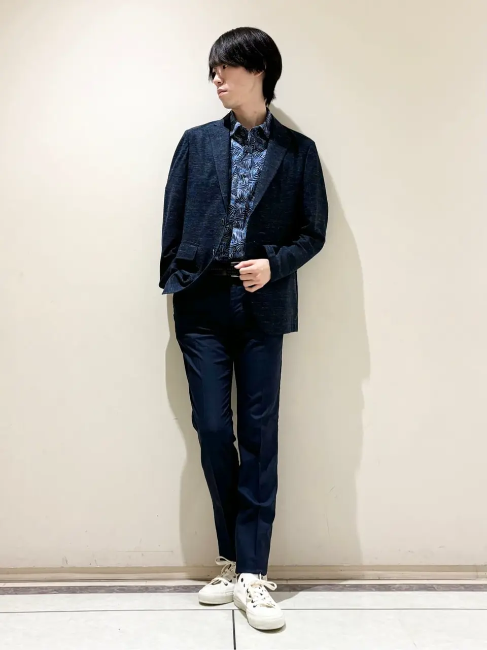 JOSEPH ABBOUD 近藤 コーディネート画像