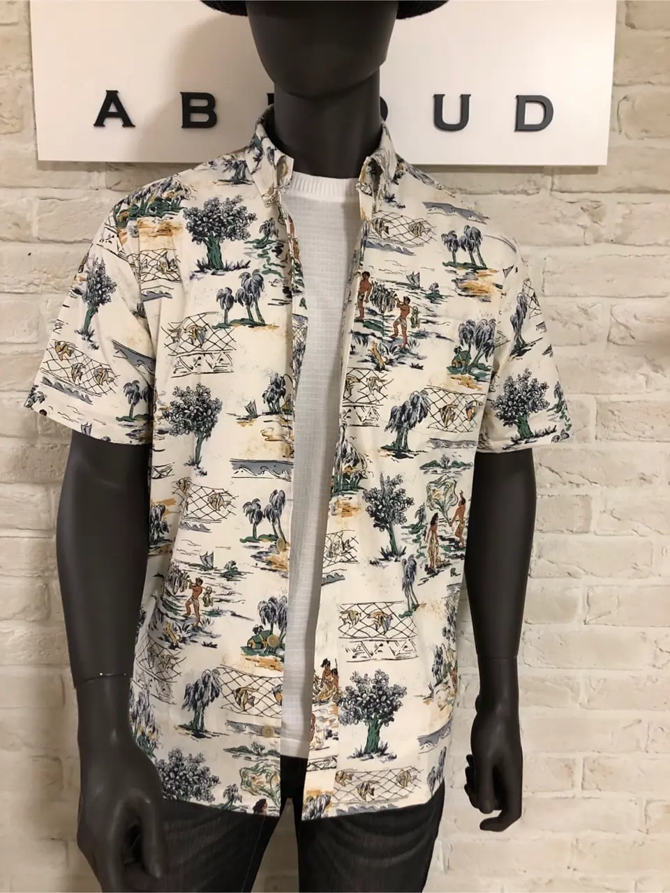 JOSEPH ABBOUD 山口 コーディネート画像