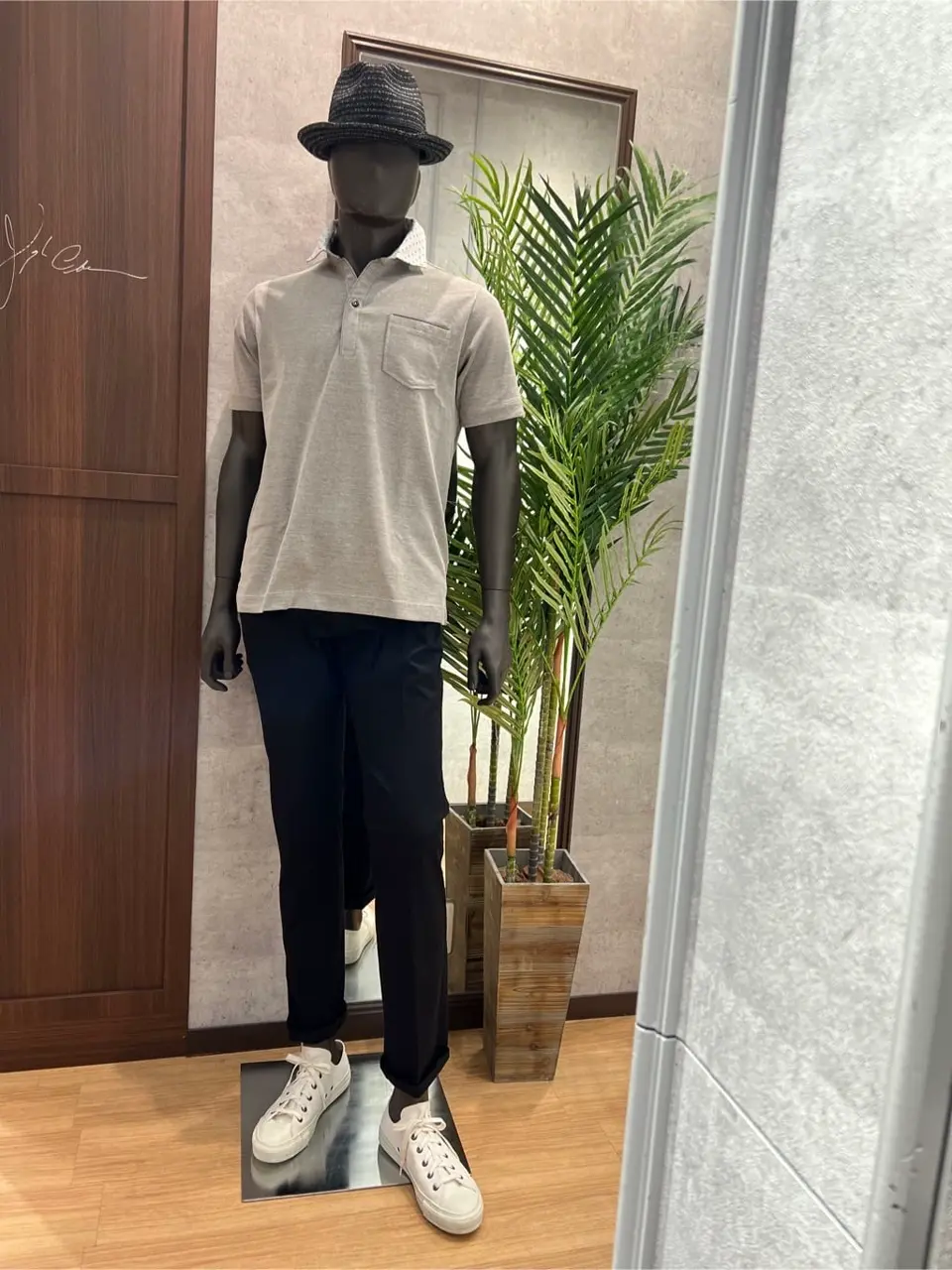 JOSEPH ABBOUD 上條 コーディネート画像