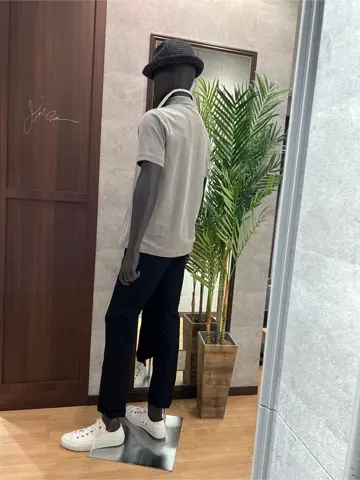 JOSEPH ABBOUD 上條 コーディネート画像