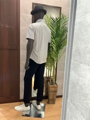 JOSEPH ABBOUD 上條 コーディネート画像