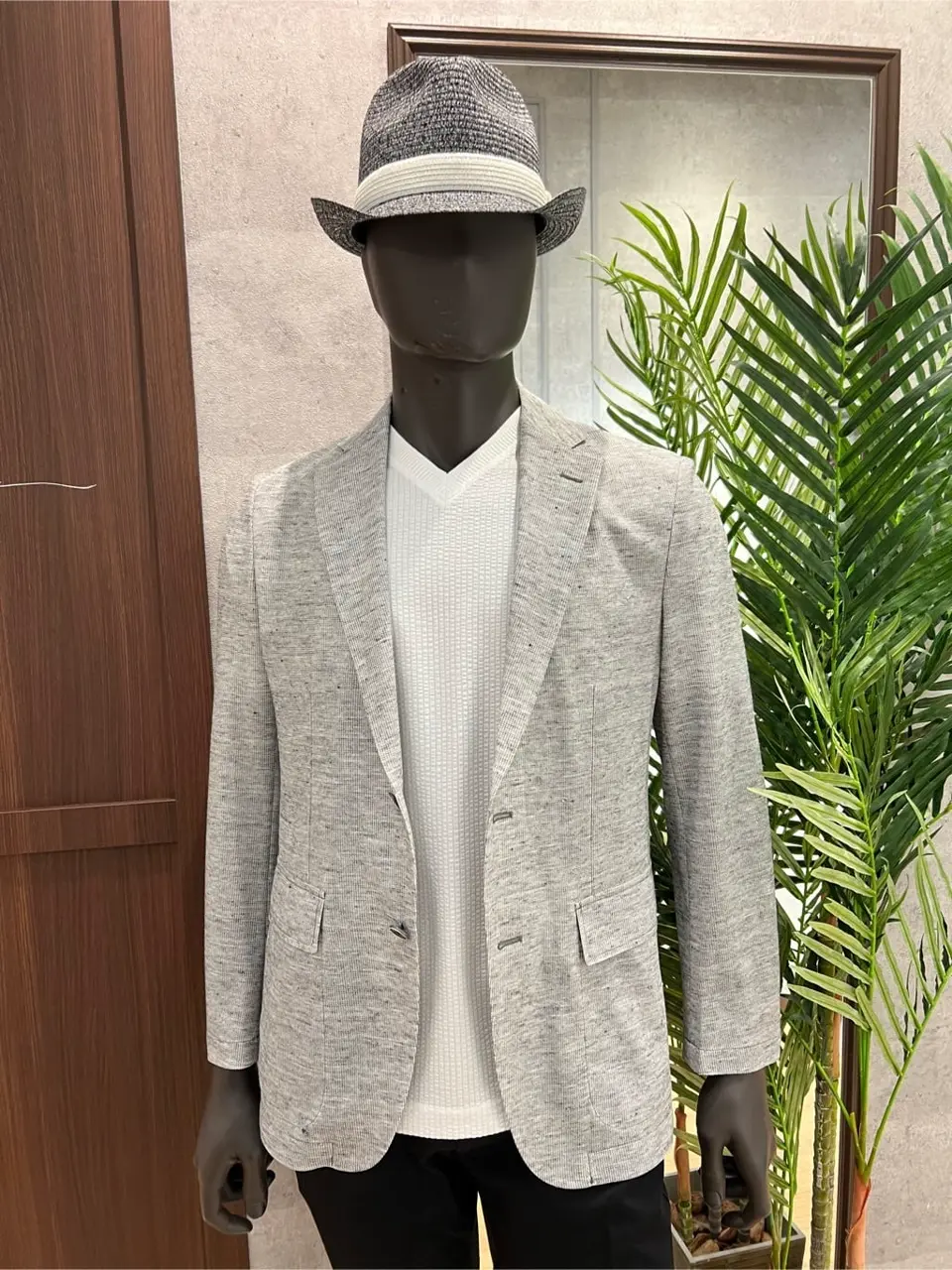 JOSEPH ABBOUD 上條 コーディネート画像