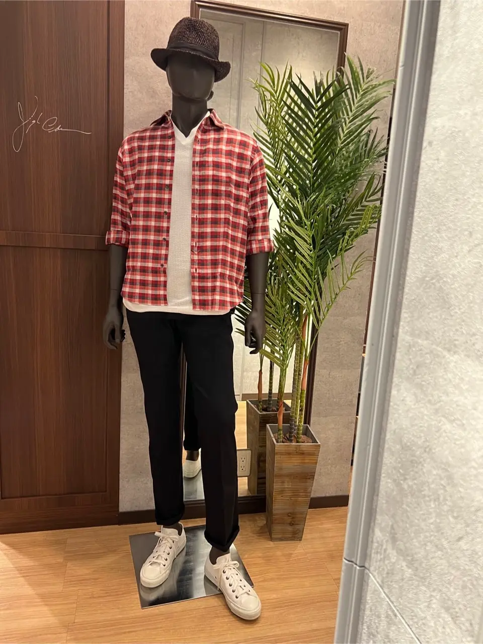 JOSEPH ABBOUD 上條 コーディネート画像