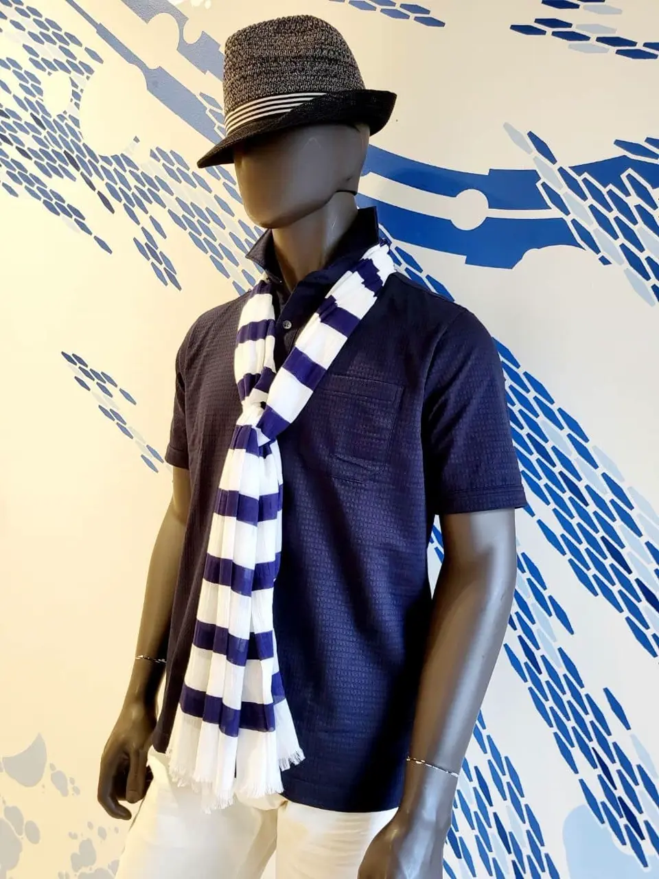 JOSEPH ABBOUD 亀井 コーディネート画像