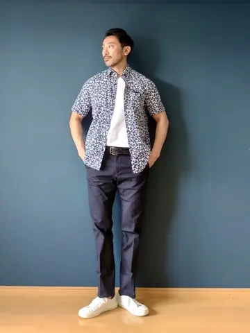 JOSEPH ABBOUD 安東 コーディネート画像