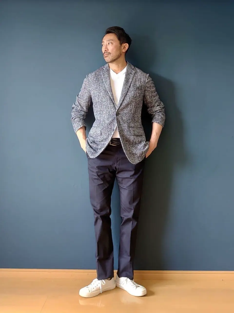 JOSEPH ABBOUD 安東 コーディネート画像