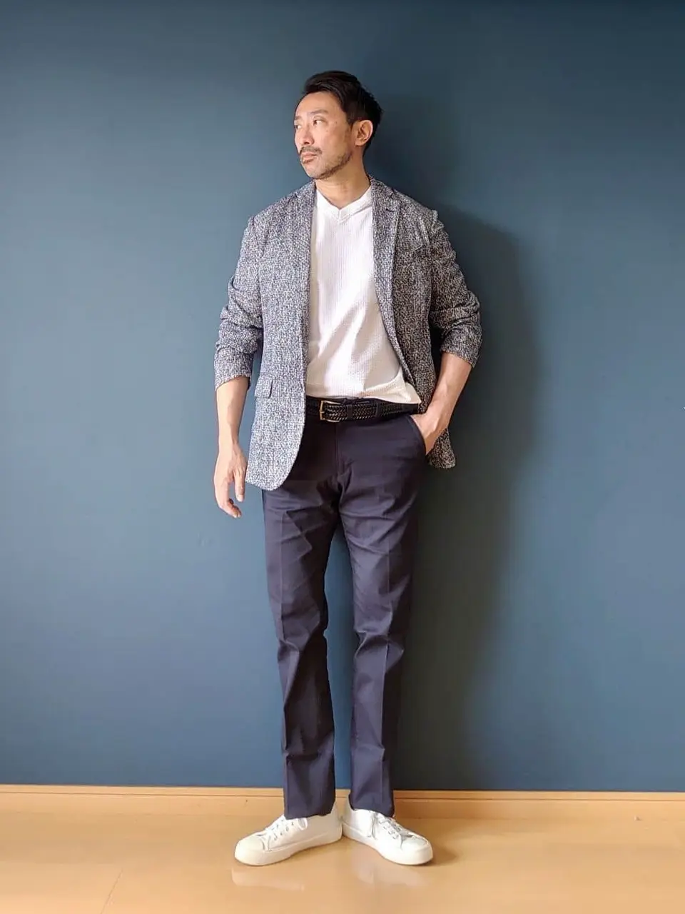 JOSEPH ABBOUD 安東 コーディネート画像