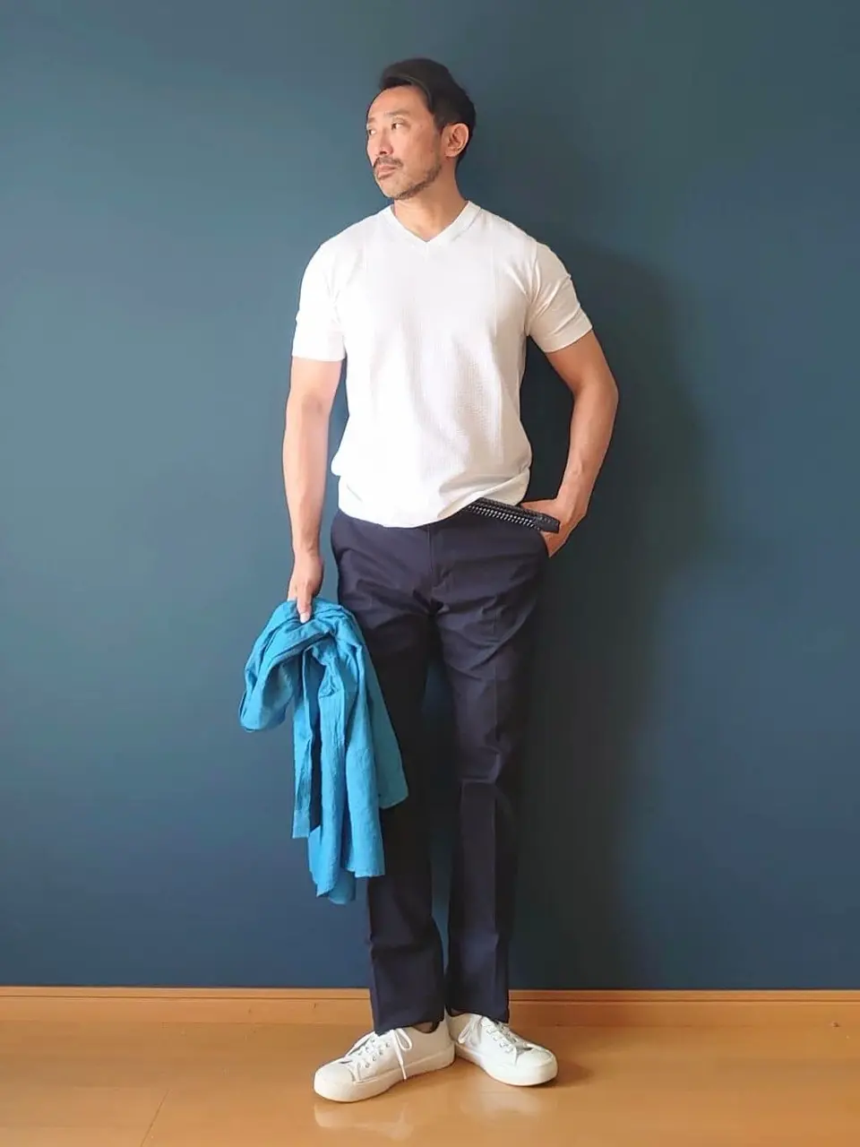 JOSEPH ABBOUD 安東 コーディネート画像