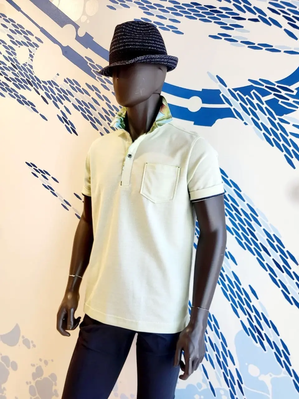 JOSEPH ABBOUD 亀井 コーディネート画像