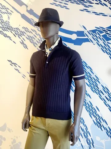 JOSEPH ABBOUD 亀井 コーディネート画像