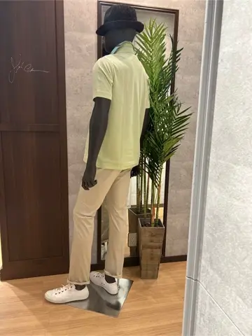 JOSEPH ABBOUD 上條 コーディネート画像