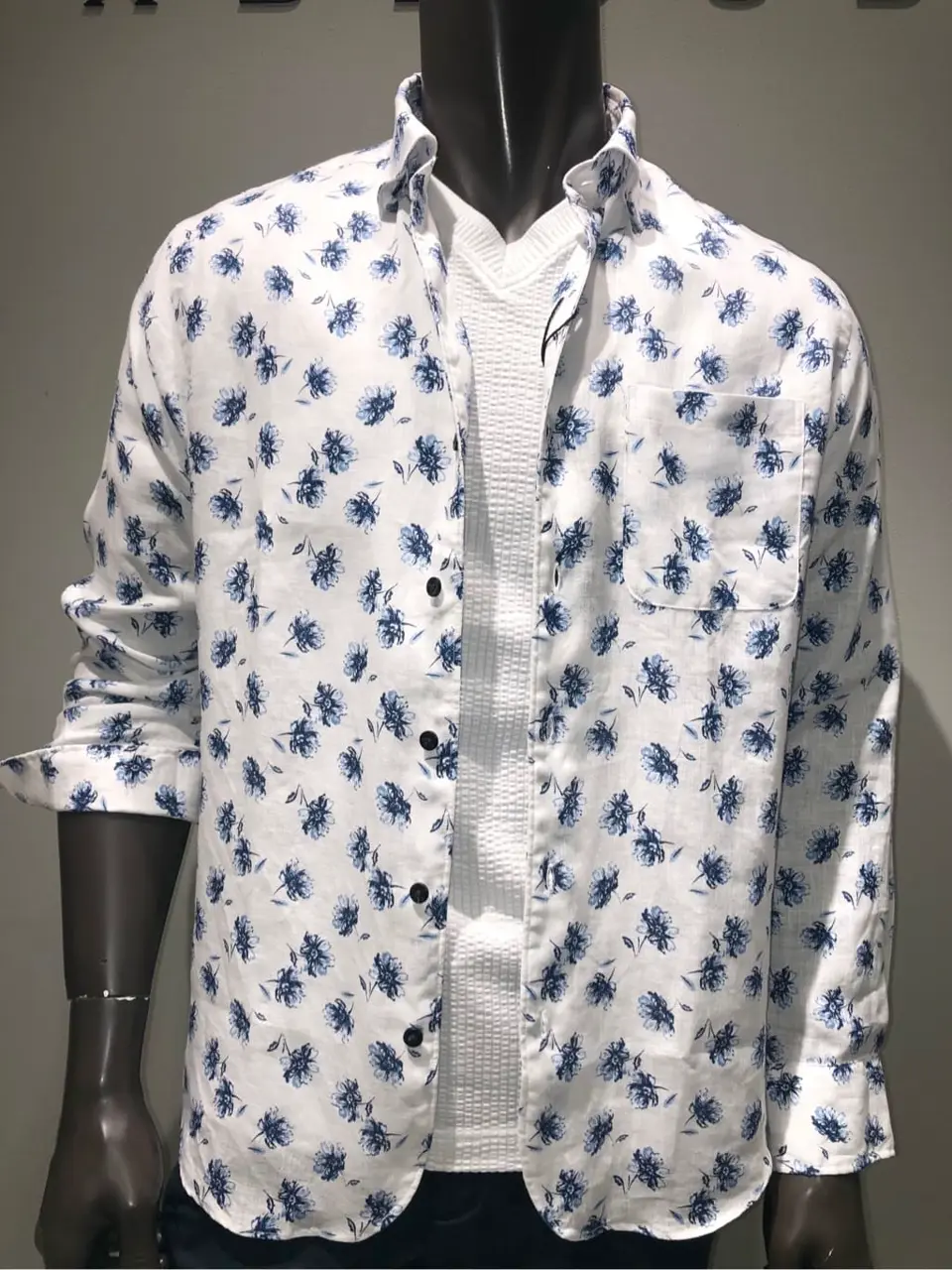 JOSEPH ABBOUD 川田 コーディネート画像