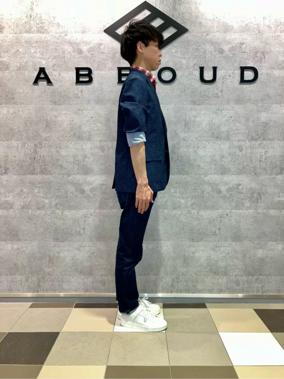 JOSEPH ABBOUD 足立 コーディネート画像