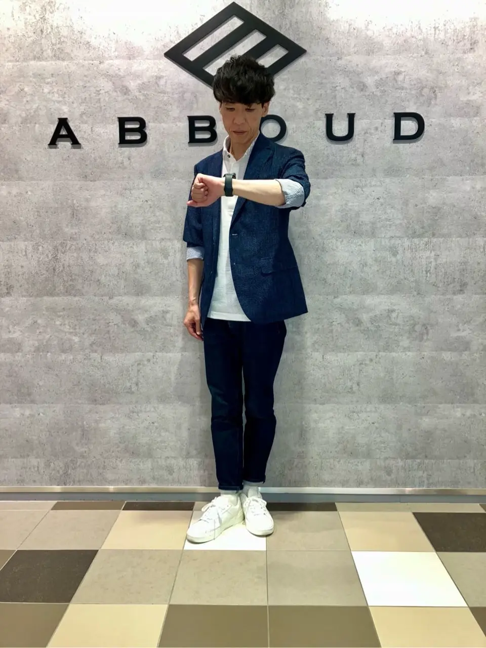 JOSEPH ABBOUD 足立 コーディネート画像