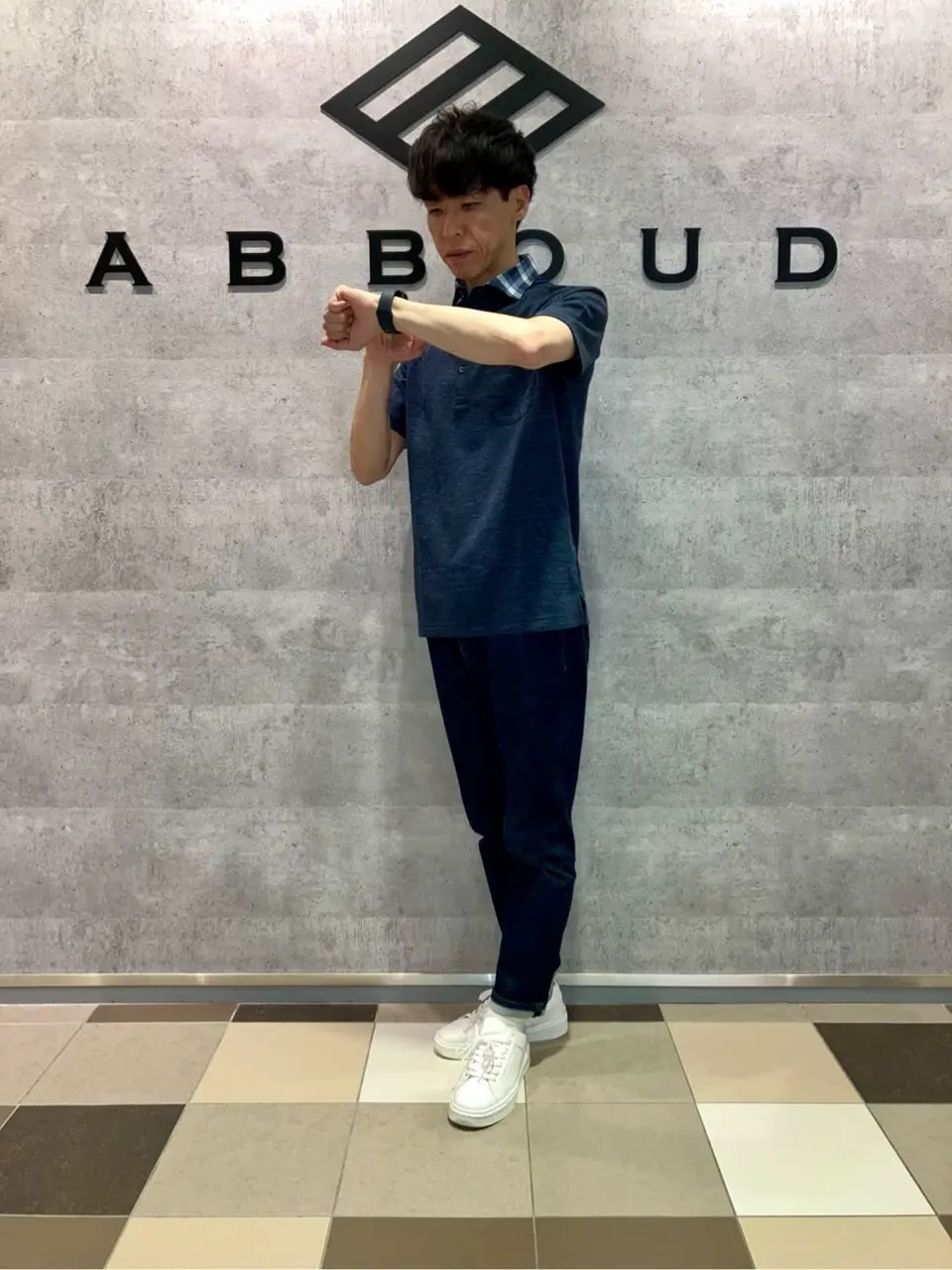 JOSEPH ABBOUD 足立 コーディネート画像