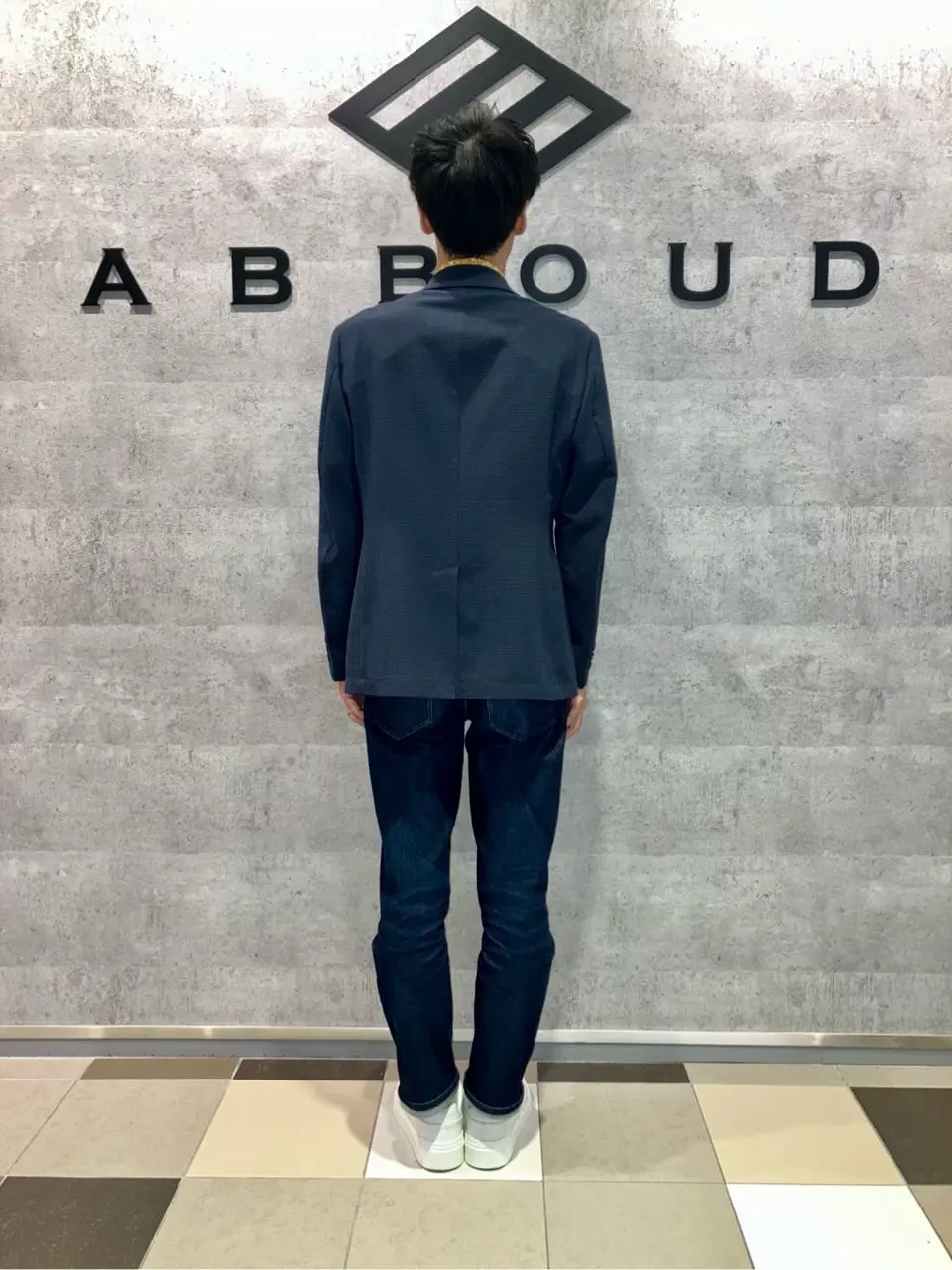 JOSEPH ABBOUD 足立 コーディネート画像