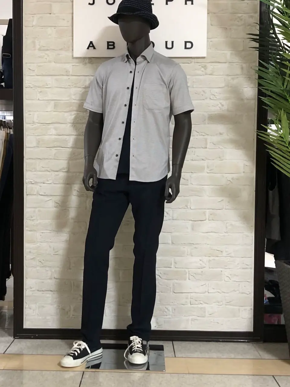 JOSEPH ABBOUD 山口 コーディネート画像