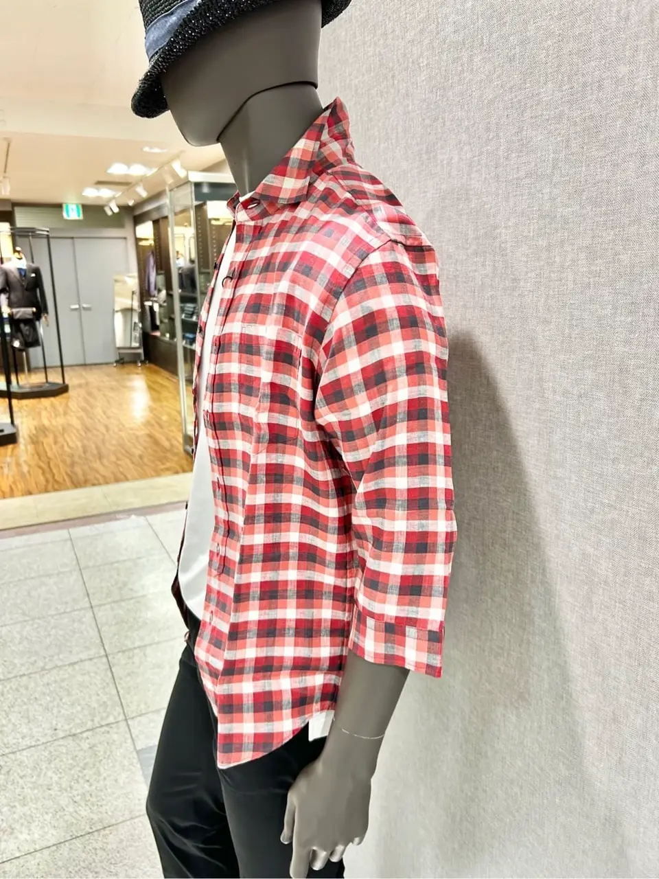 JOSEPH ABBOUD 上田 コーディネート画像