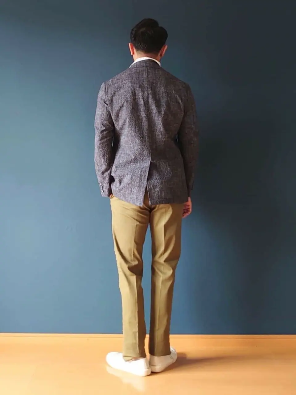 JOSEPH ABBOUD 安東 コーディネート画像