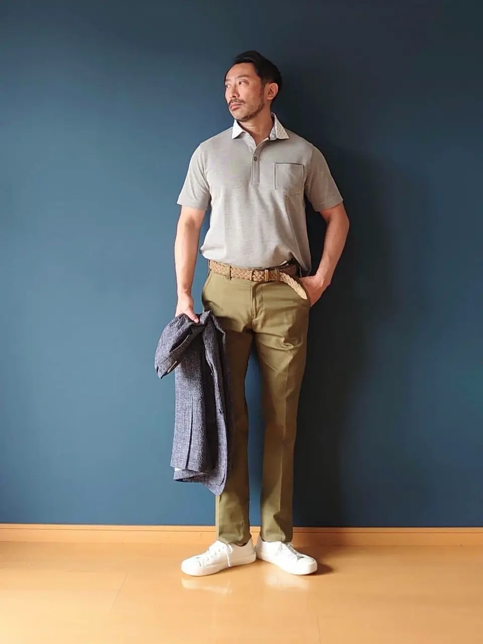 JOSEPH ABBOUD 安東 コーディネート画像