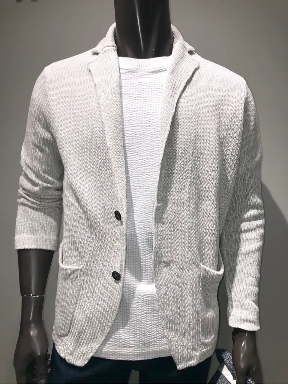 JOSEPH ABBOUD 川田 コーディネート画像